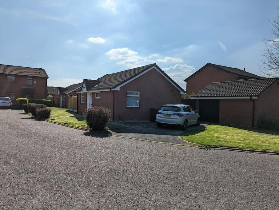 The Kilsyth,Detached Bungalow Warrington Exterior foto